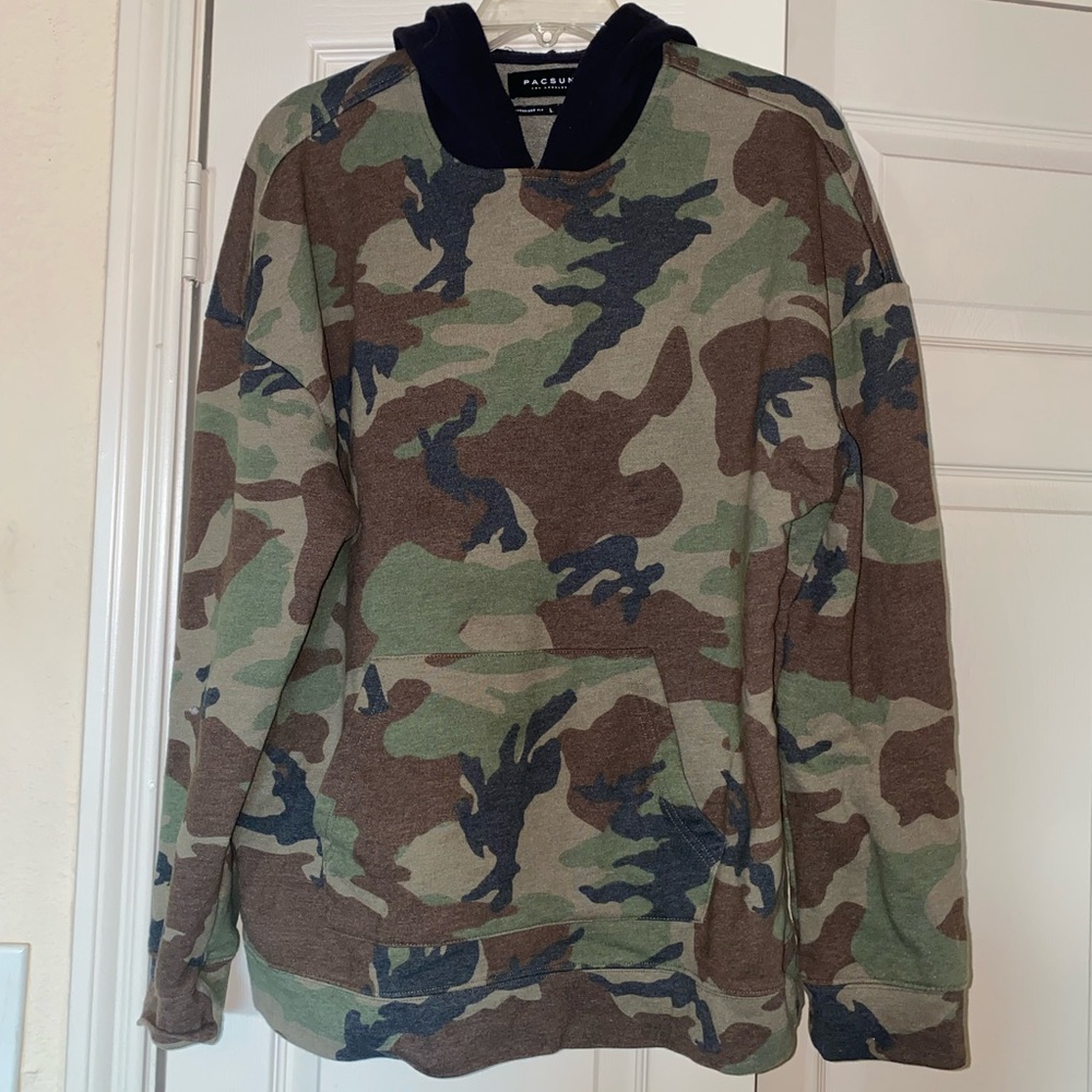 Men’s PacSun camo hoodie